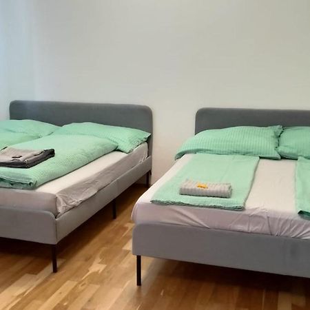 Cozynite Premium Apartment Stadthalle 비엔나 외부 사진