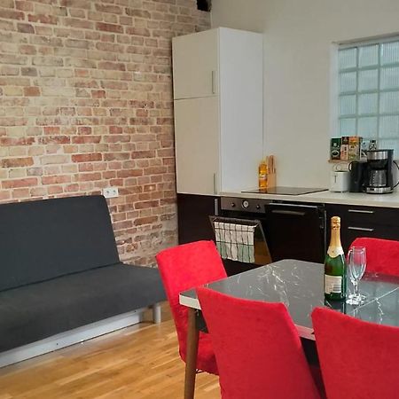 Cozynite Premium Apartment Stadthalle 비엔나 외부 사진