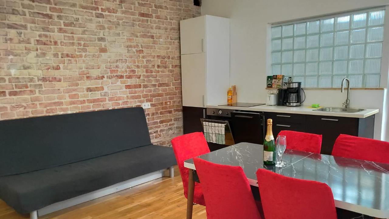 Cozynite Premium Apartment Stadthalle 비엔나 외부 사진