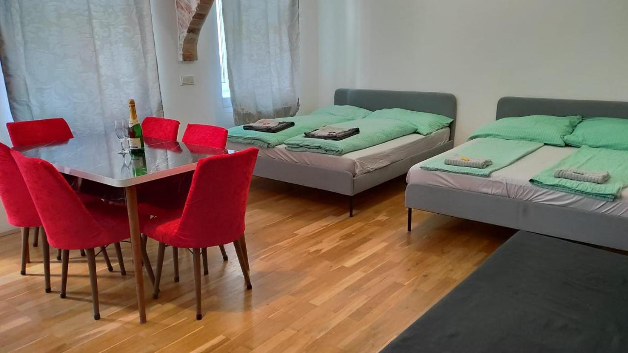 Cozynite Premium Apartment Stadthalle 비엔나 외부 사진
