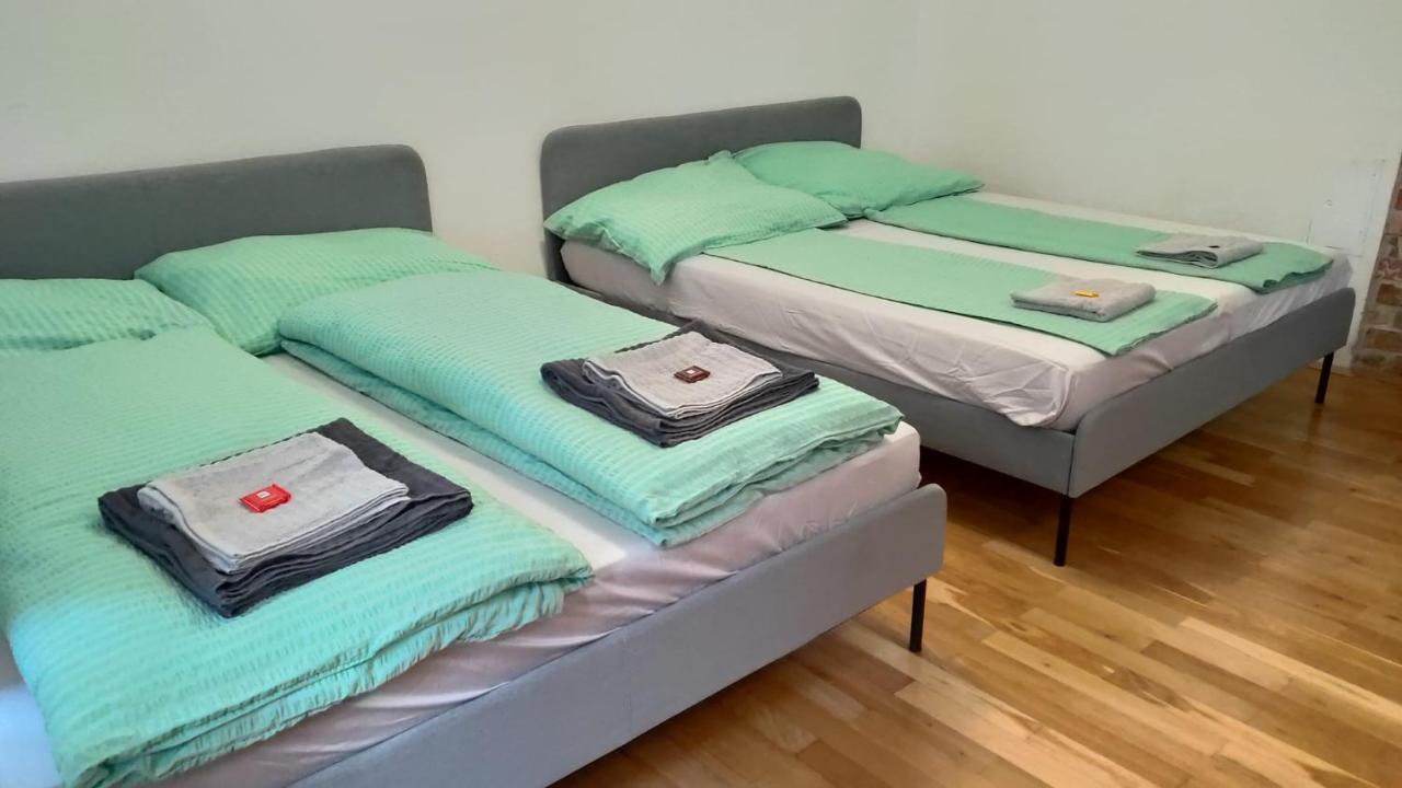 Cozynite Premium Apartment Stadthalle 비엔나 외부 사진
